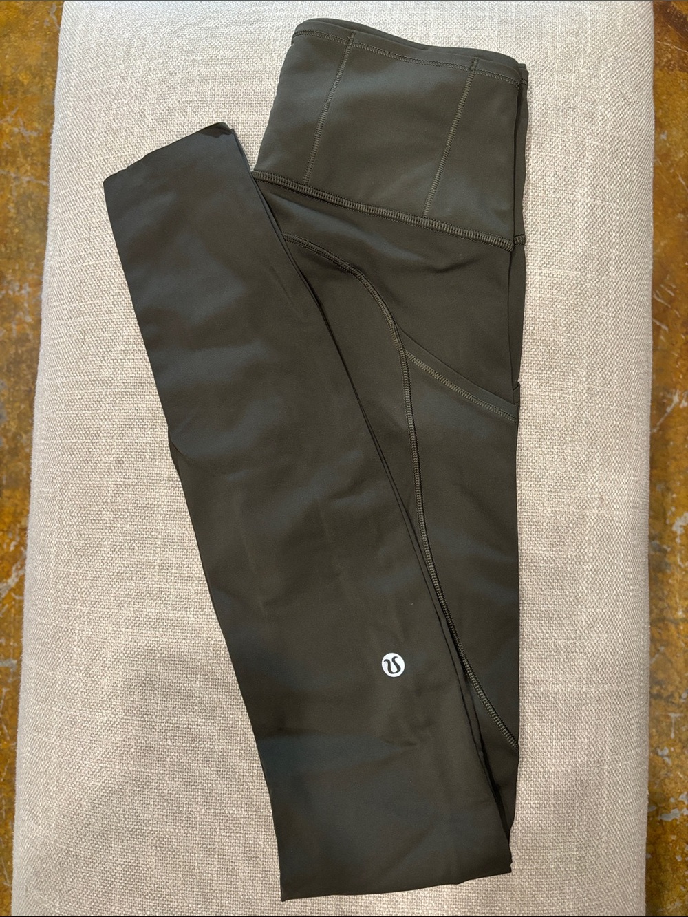 Lululemon Fast and Free High-Waisted Olive Green Active Leggings w- side pockets